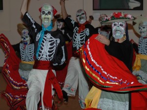 Danza en el Día de Muertos (Day of the Dead)