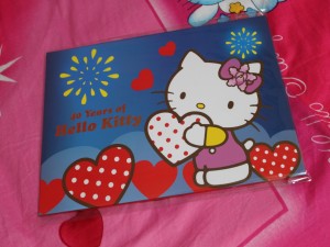 Postal: 40 Cumpleaños de Hello Kitty