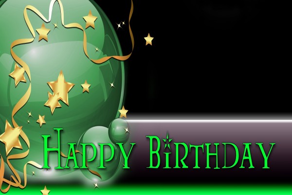 Globos verdes y "Feliz Cumpleaños"