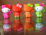 Cuatro muñequitas de Hello Kitty