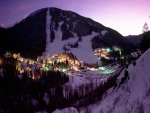 Estación de esquí al amanecer
