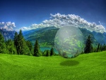 Gran bola transparente en la naturaleza