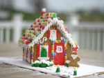 Una bonita casa de jengibre para Navidad