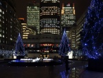 Árboles de Navidad en la Plaza de Cabot, Londres
