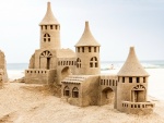 Magnífico castillo de arena en la playa