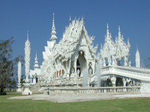 Postal: El bello templo tailandés: Wat Rong Khun