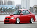 Un Subaru rojo