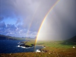Doble arcoíris en la costa