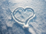 Corazón en la nieve