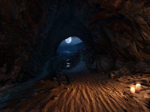 La luz de la luna ilumina la cueva