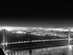 Puentes iluminados en la ciudad de San Francisco
