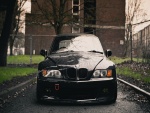Un BMW mojado tras la lluvia