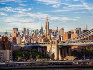 Postal: Cielo azul sobre la ciudad de Nueva York