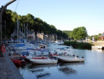 Barcos en el río Rance ( Dinan, Francia)