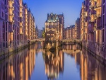 Puentes sobre una canal en Hamburgo