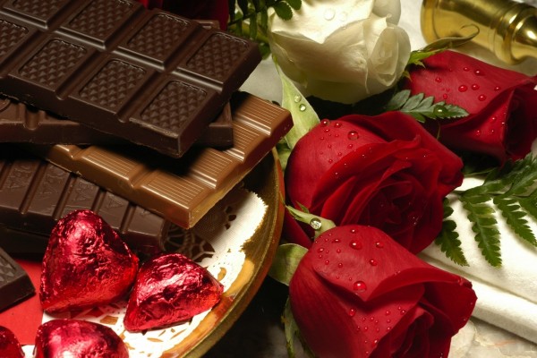 Chocolates, bombones y rosas para San Valentín