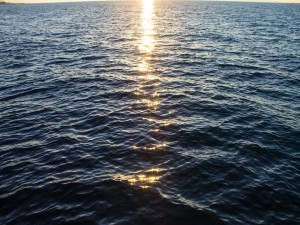 Postal: Puesta de sol sobre el mar