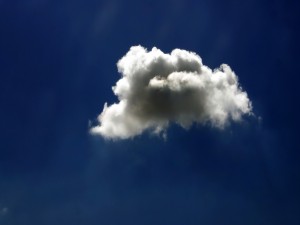 Postal: Una nube en el cielo