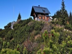 Preciosa casa en la cima de una montaña