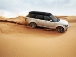 Range Rover en el desierto