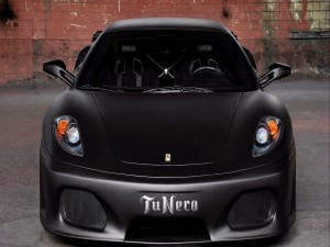 Un Ferrari Tu Nero
