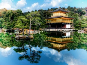 Templo del Pabellón Dorado (Kyoto, Japón)