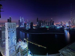 Noche en la ciudad de Dubai