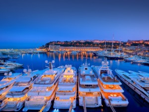 Postal: Yates en el puerto de Mónaco