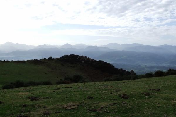 Picos de Europa vistos desde la Sierra del Sueve (Asturias)