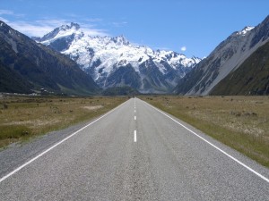Carretera hacia las montañas
