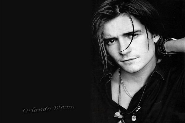 Imagen de Orlando Bloom en blanco y negro