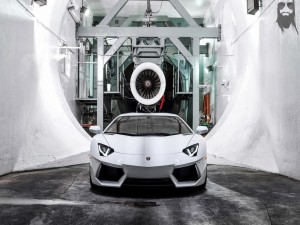 Postal: Lamborghini Aventador LP 700-4