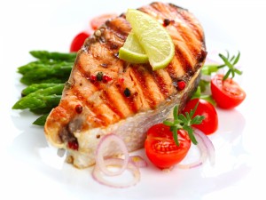 Filete de salmón con verduras