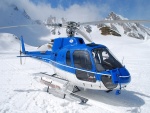 Helicóptero en la nieve