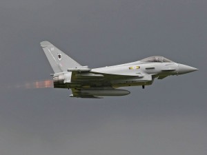 Eurofighter Typhoon en el aire