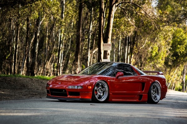 Acura Nsx de color rojo