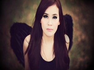 Chica con alas de ángel