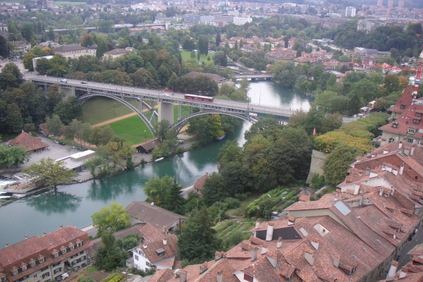El río Aar a su paso por Berna (Suiza)