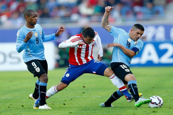 Jugada en el partido Uruguay contra Paraguay "Copa América 2015"