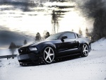 Ford Mustang sobre la nieve