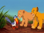 Simba y Nala observando a Zazú (El Rey León)