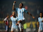 Marcos Rojo (Argentina) feliz tras marcar un gol a Paraguay en semifinales de la Copa América 2015