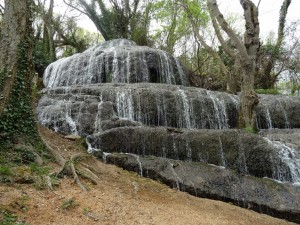 Cascada en el Parque Natural del Monasterio de Piedra