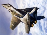Avión de combate entre las nubes