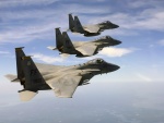Tres cazas F-15C Eagle de la USAF