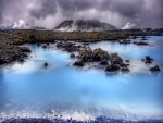 Lago azul en Islandia