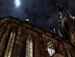 Luna sobre la iglesia