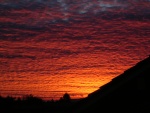 Cielo cubierto de nubes al amanecer