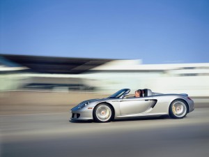 Conduciendo un Porsche Carrera GT