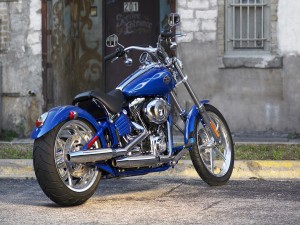Harley-Davidson de color azul